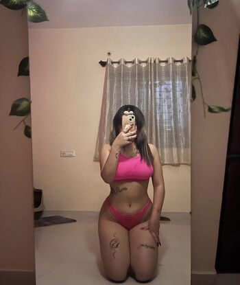 Leaked Simranyonzon private photo viral onlyfans
