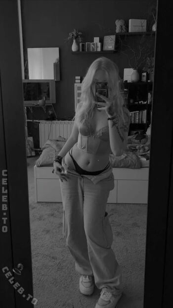 Leaked Sina nck private photo viral onlyfans