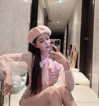 Leaked Siwns private photo viral onlyfans