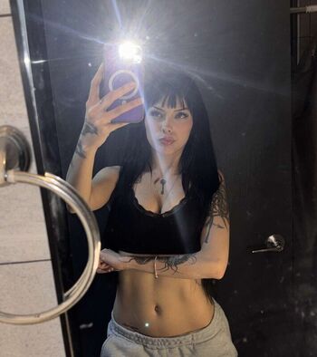 SkinnyGhostiee