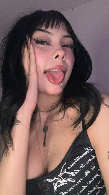 SkinnyGhostiee
