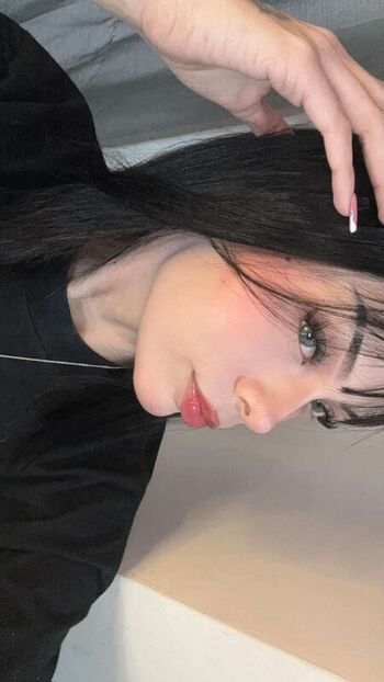 SkinnyGhostiee