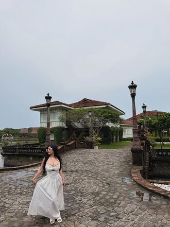 sky.tina.official2