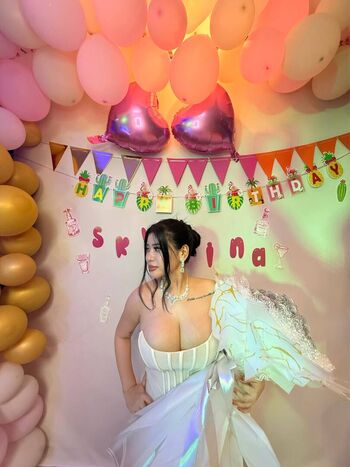 sky.tina.official2