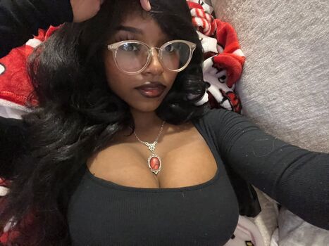 Leaked Skylar elise private photo viral onlyfans