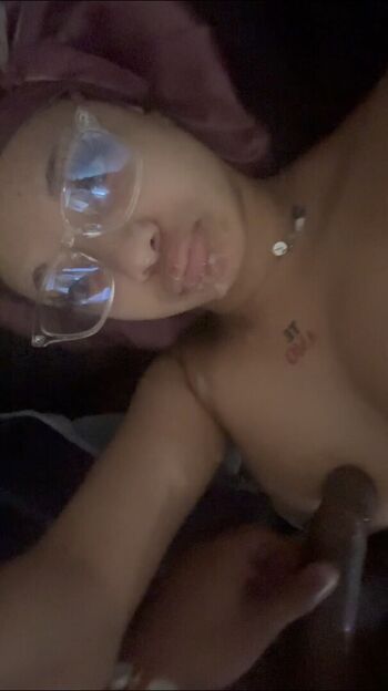 Leaked Skylarrenaye private photo viral onlyfans