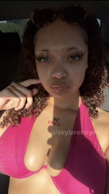 Leaked Skylarrenaye private photo viral onlyfans