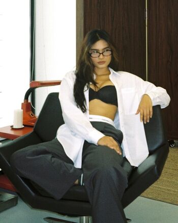 Sleepylllama