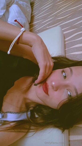 Leaked Slimhailey private photo viral onlyfans
