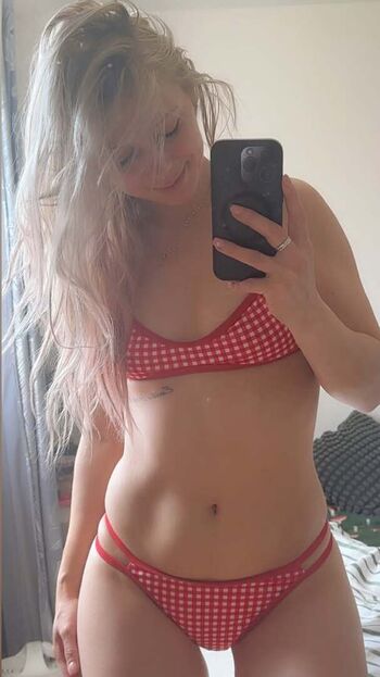 Leaked Smileydani private photo viral onlyfans