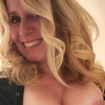 Leaked Smilingblonde private photo viral onlyfans