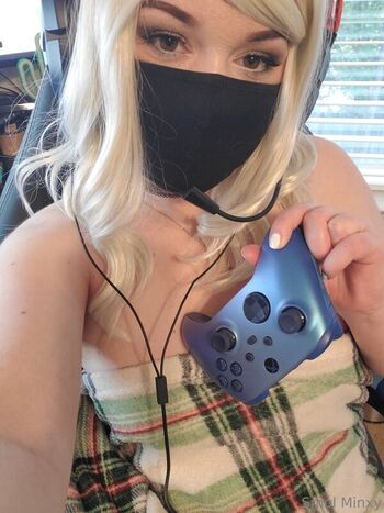 Smol.Minxy