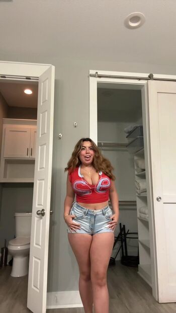 Leaked Laura mariemasse/ private photo viral onlyfans