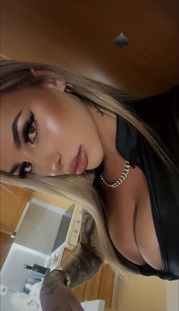 Leaked Sofia iaderosa private photo viral onlyfans