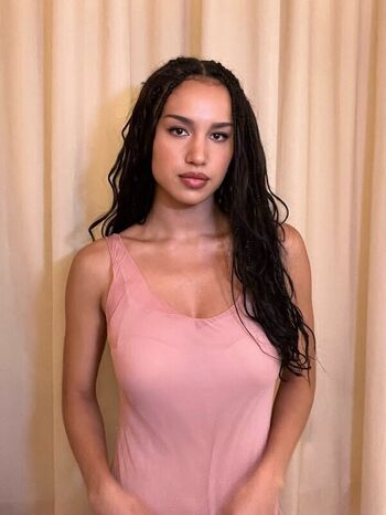 Leaked Sofia wylie private photo viral onlyfans