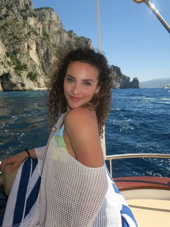 Leaked Sofie dossi private photo viral onlyfans