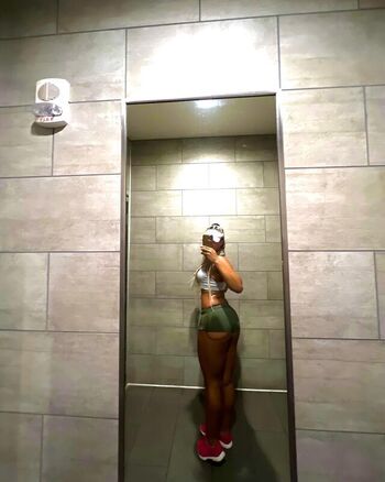 Leaked Soleyfaye private photo viral onlyfans