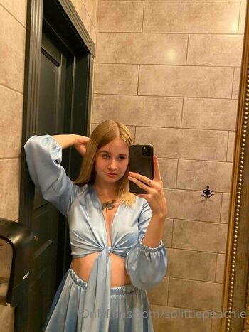 Leaked Solittlepeachie private photo viral onlyfans
