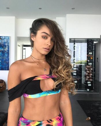 Sommer Ray