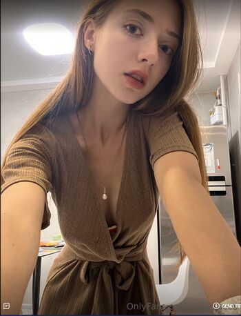 Leaked Sonnyebelle private photo viral onlyfans