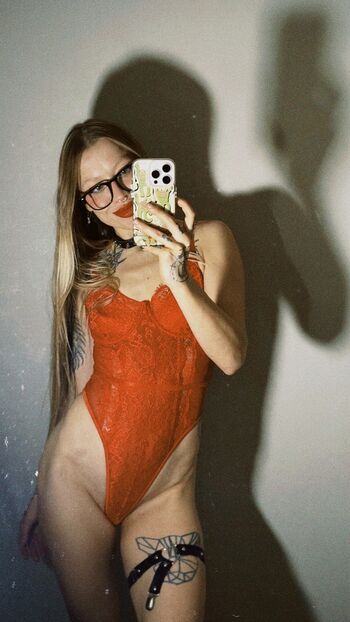 Sonya Star