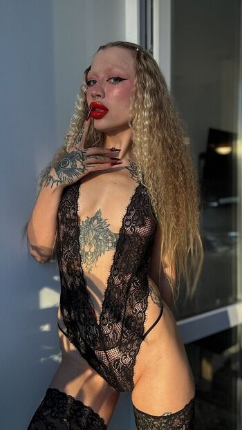 Sonya Star