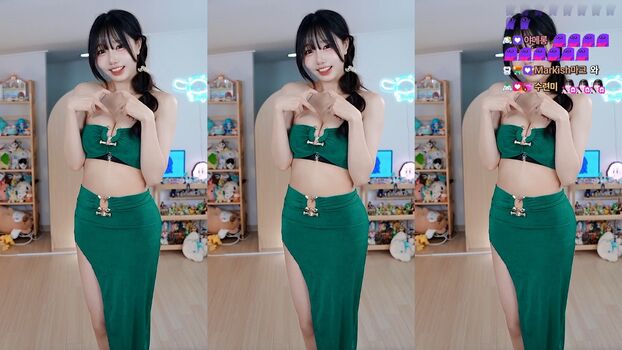 Leaked Sooflower page private photo viral onlyfans
