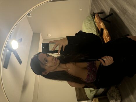 Leaked Sophia chugranis private photo viral onlyfans