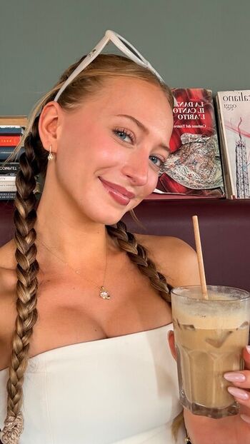 Leaked Sophia diamond  page private photo viral onlyfans