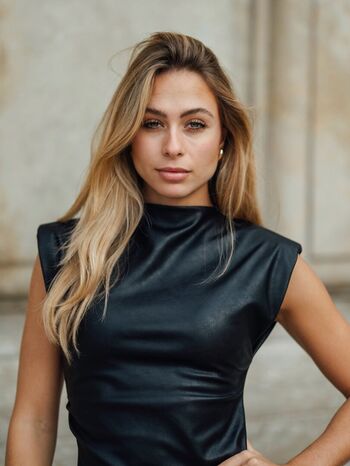 Sophia Floersch