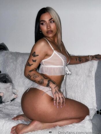 Sophia_rizou
