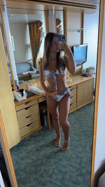 Leaked Sophia sentner private photo viral onlyfans