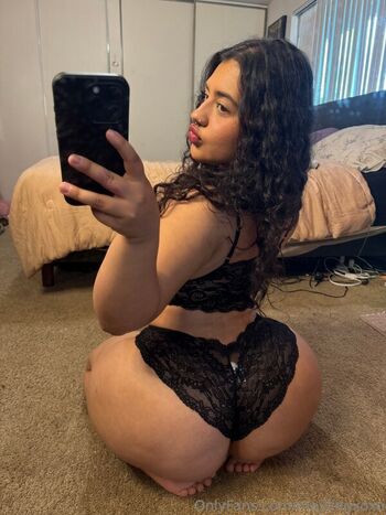 Leaked Sophia summers private photo viral onlyfans