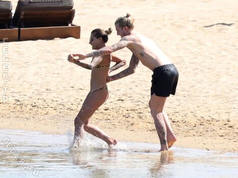 Leaked Sophia thomalla private photo viral onlyfans