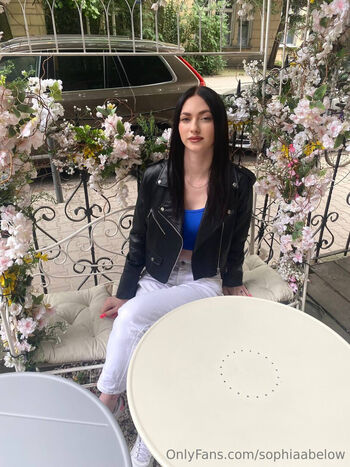 sophiaabelow