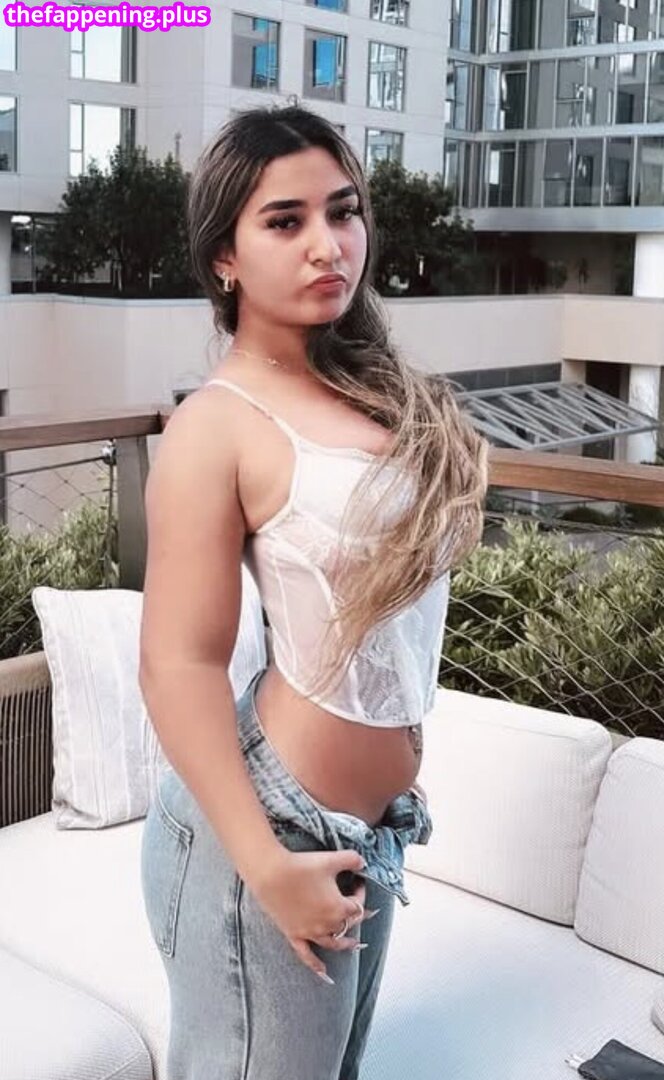 sophiaachaliz