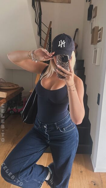 Leaked Sophiaaperlaa private photo viral onlyfans
