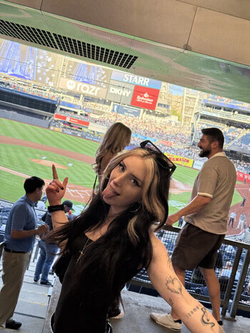 Leaked Sophie burrell private photo viral onlyfans