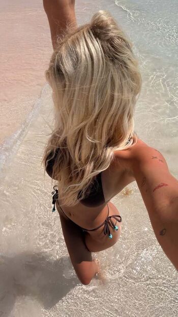 Leaked Sophie charlott private photo viral onlyfans