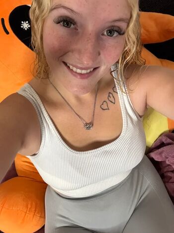 Sophie Cute06