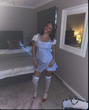 Leaked Sophie lamont page private photo viral onlyfans