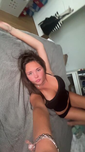 Leaked Sophie lamont page private photo viral onlyfans