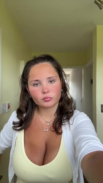 Leaked Sophie lamont private photo viral onlyfans