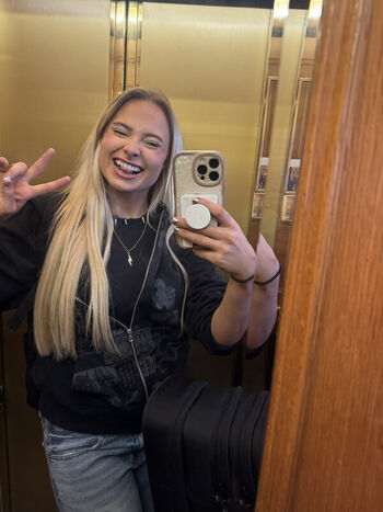 Leaked Sophie lloyd private photo viral onlyfans
