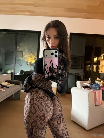 Leaked Sophie mudd private photo viral onlyfans
