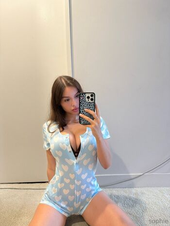 Leaked Sophie mudd private photo viral onlyfans