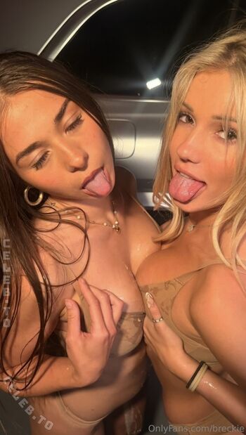 Leaked Sophie rain  page private photo viral onlyfans
