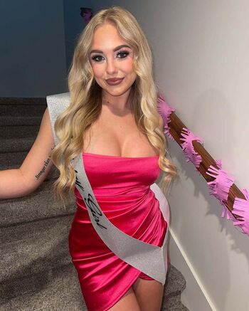Leaked Sophie riedemann page private photo viral onlyfans