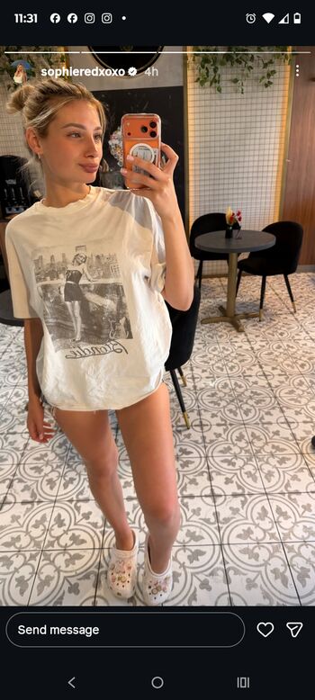 Leaked Sophieredxoxo private photo viral onlyfans