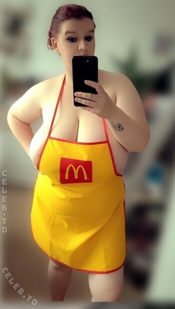 Leaked Sophieschmande private photo viral onlyfans
